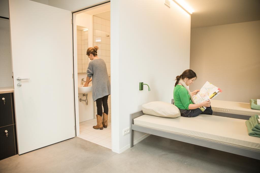 Hostel Groeninghe Kortrijk Room photo
